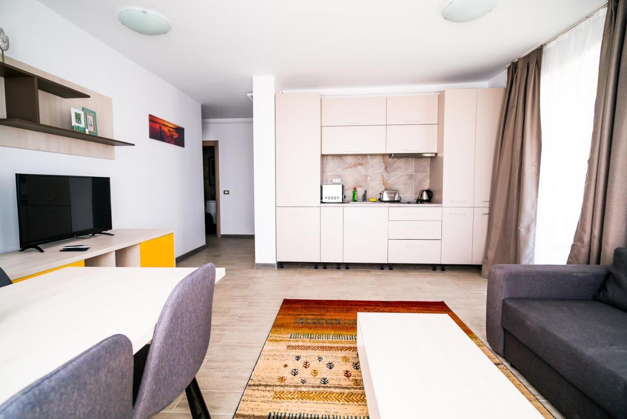 Aparthotel Alezzi 3*